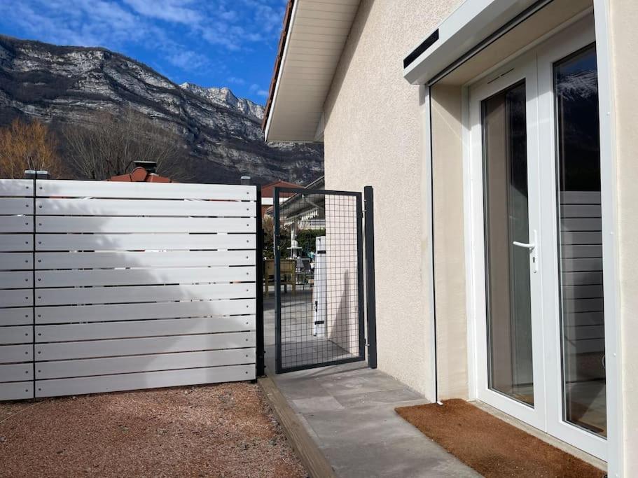 Grenoble Sud Varces Suite Privatisee Au Pied Des Montagnes Exterior foto